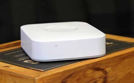 Samsung SmartThings Hub Samsung SmartThings Hub
